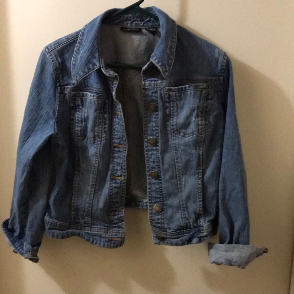 New York & company jean jacket size m